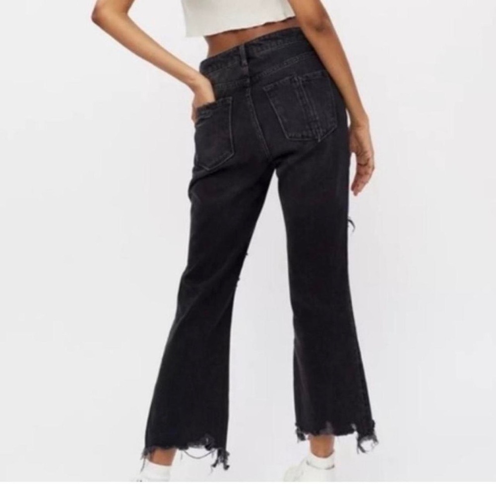 BDG Urban Outfitters Wilco Distressed Black Cropped Flare Jeans Women's 28 - Picture 3 of 13